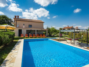 Holiday Home Villa Emanuela - IPC100